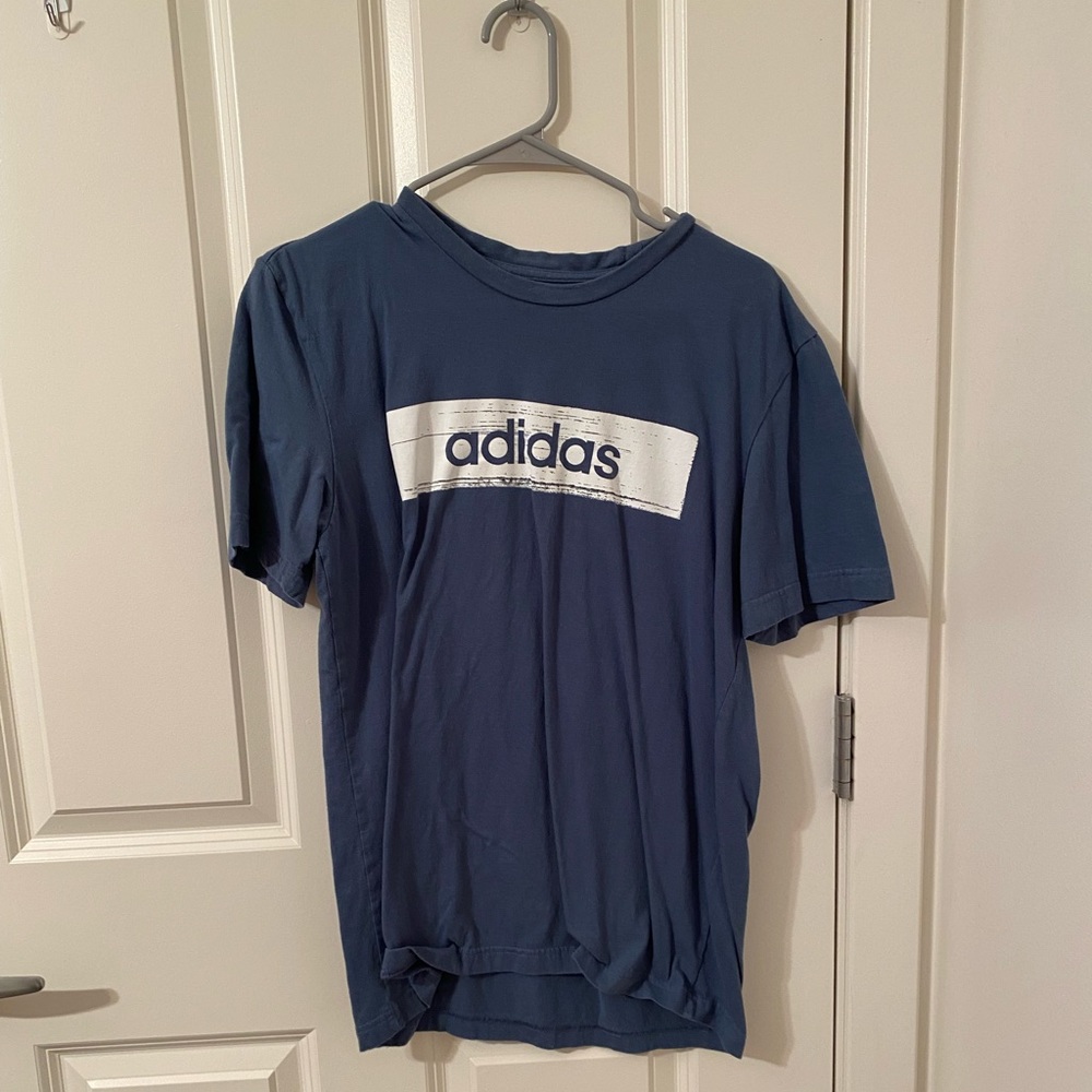 Adidas T-Shirt